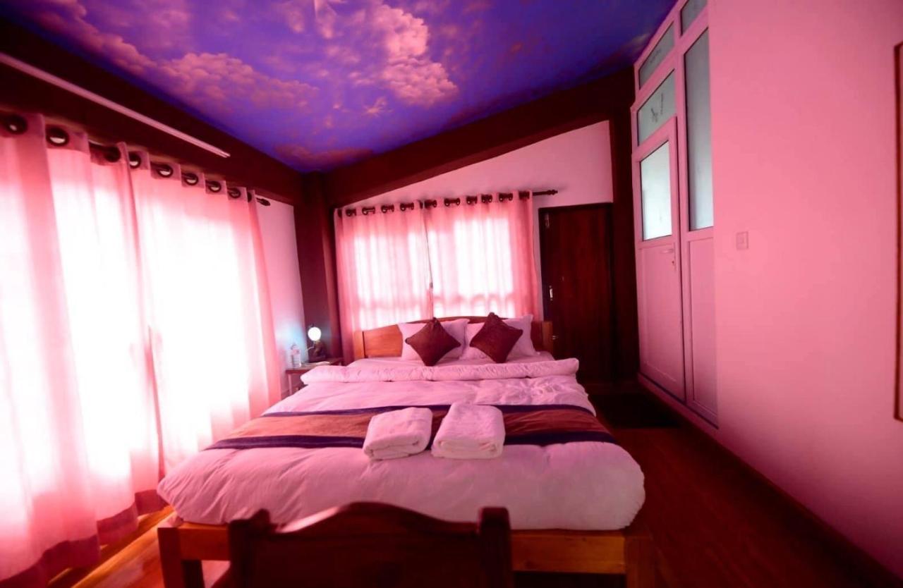 Heritage Home Dhulikhel Bagian luar foto